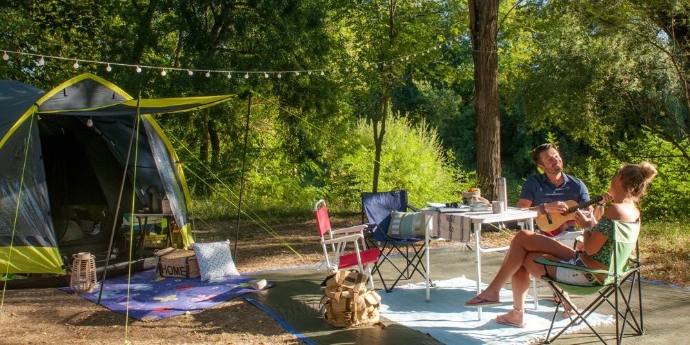 Quand camping en emplacement nu, rime avec confort